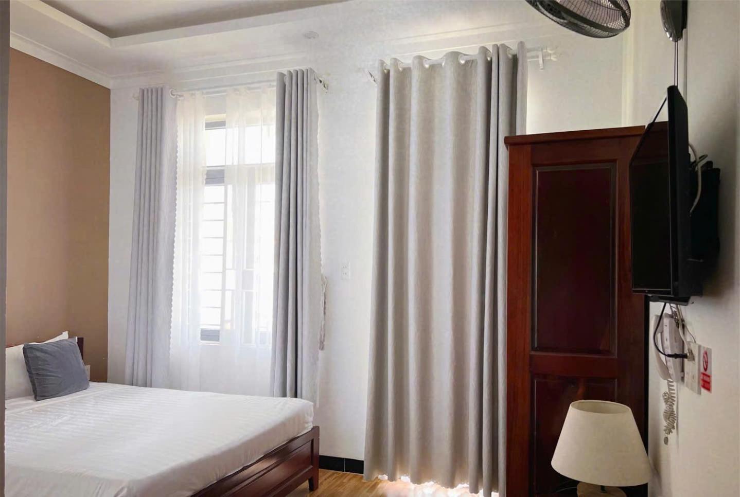 Khach San Minh Quang Hotell Phan Rang Eksteriør bilde